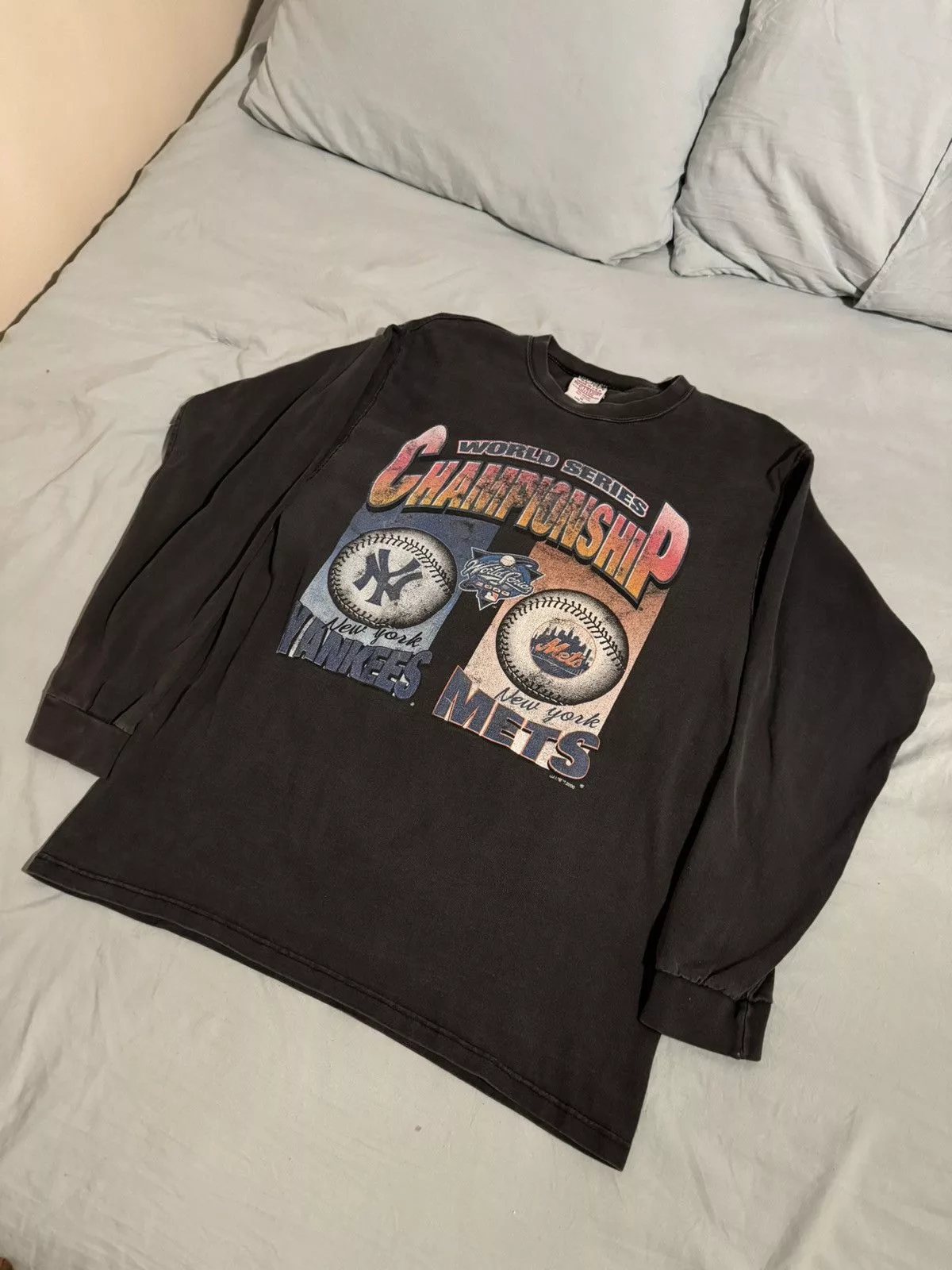 MLB Long Sleeve T Shirts MLB × New York Yankees × Vintage Vintage 2000’s Subway Series Championship long sleeve Gray