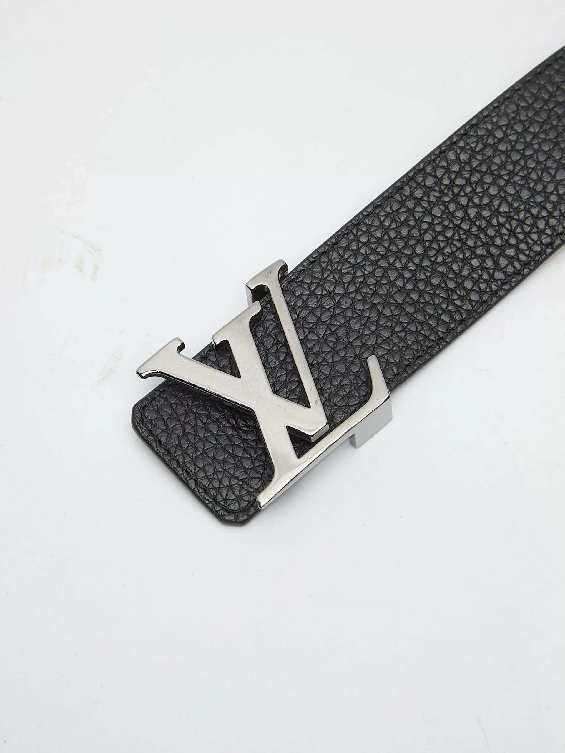Louis Vuitton Belts Louis Vuitton Black Leather Logo Buckle Belt