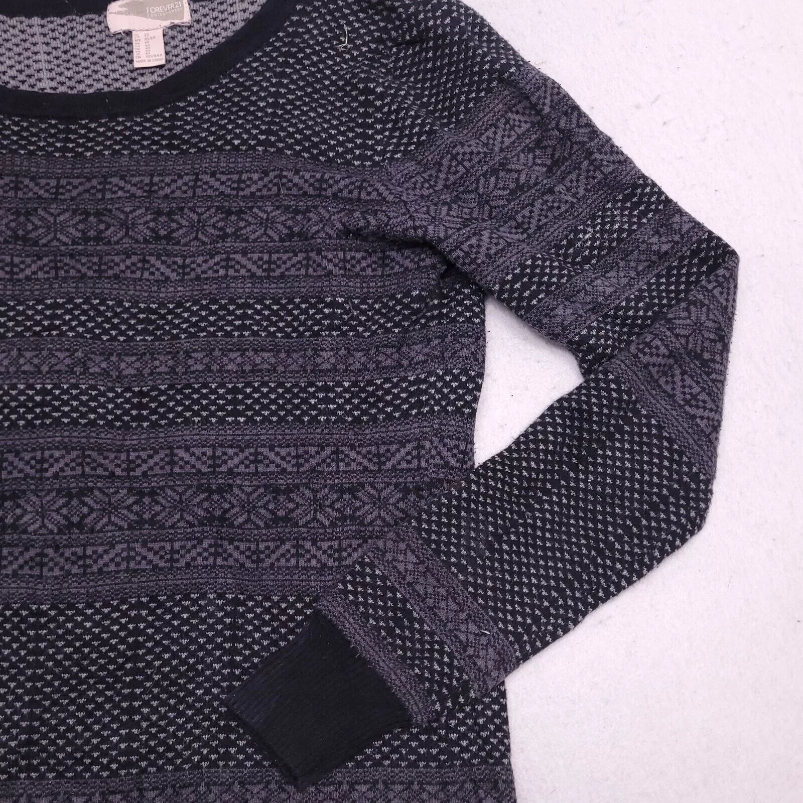 Forever 21 Jackets Forever 21 Pullover Cotton Sweater Womens Size XS Black