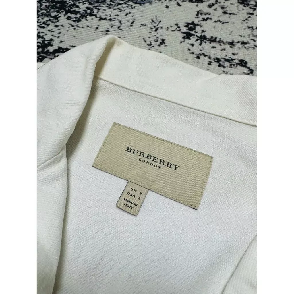 Burberry Coats Burberry Suit Jacket with pattern Size: UK 8 White