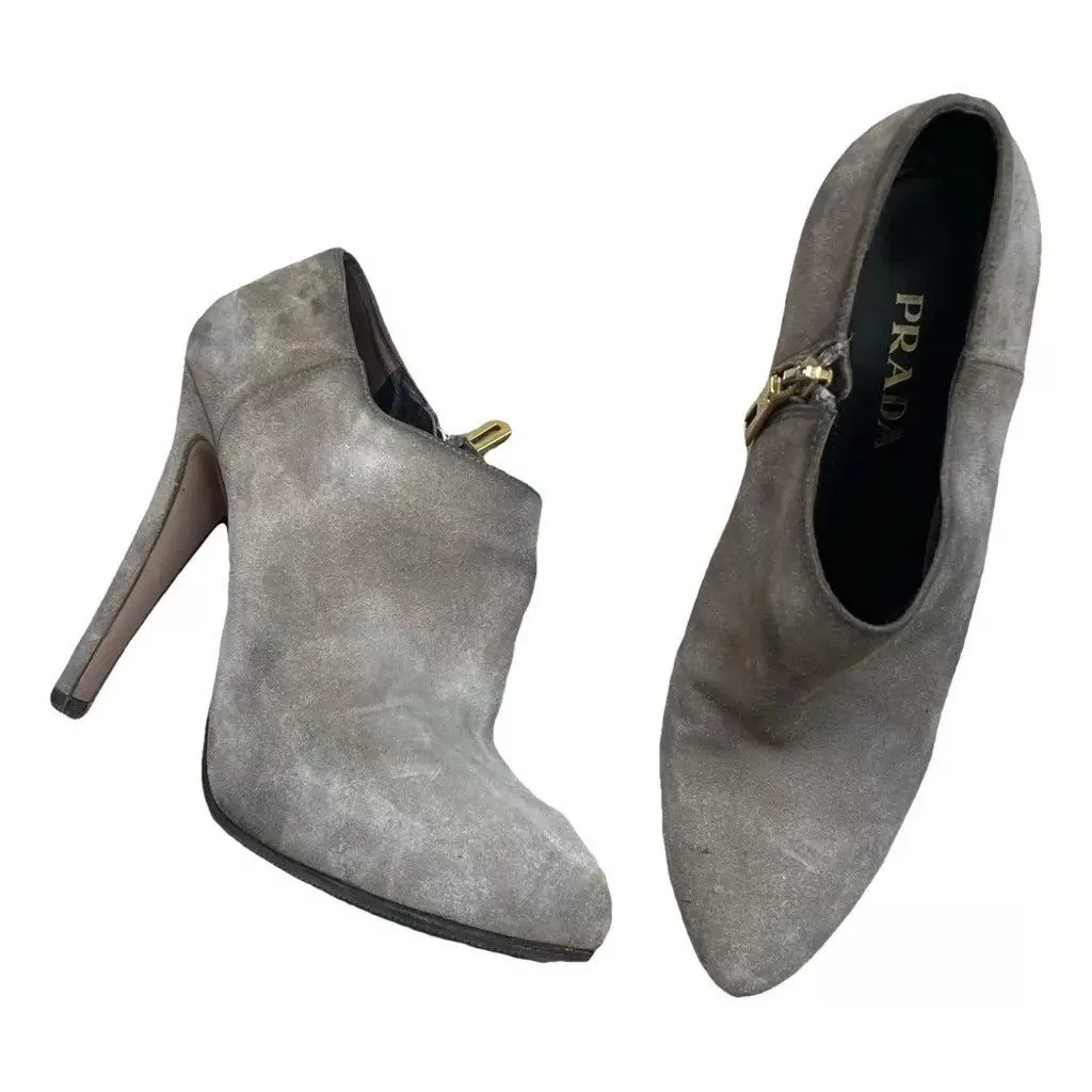 Prada Heels Size: 38 Gray
