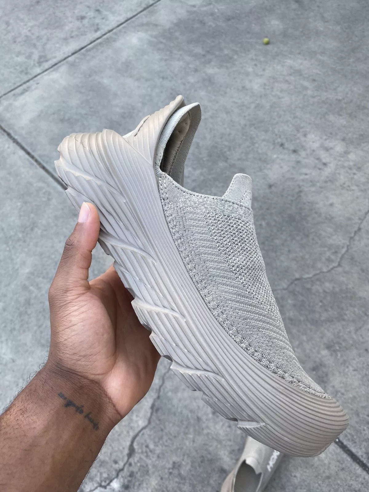 Hoka Low Top Sneakers Hoka Restore TC Beige
