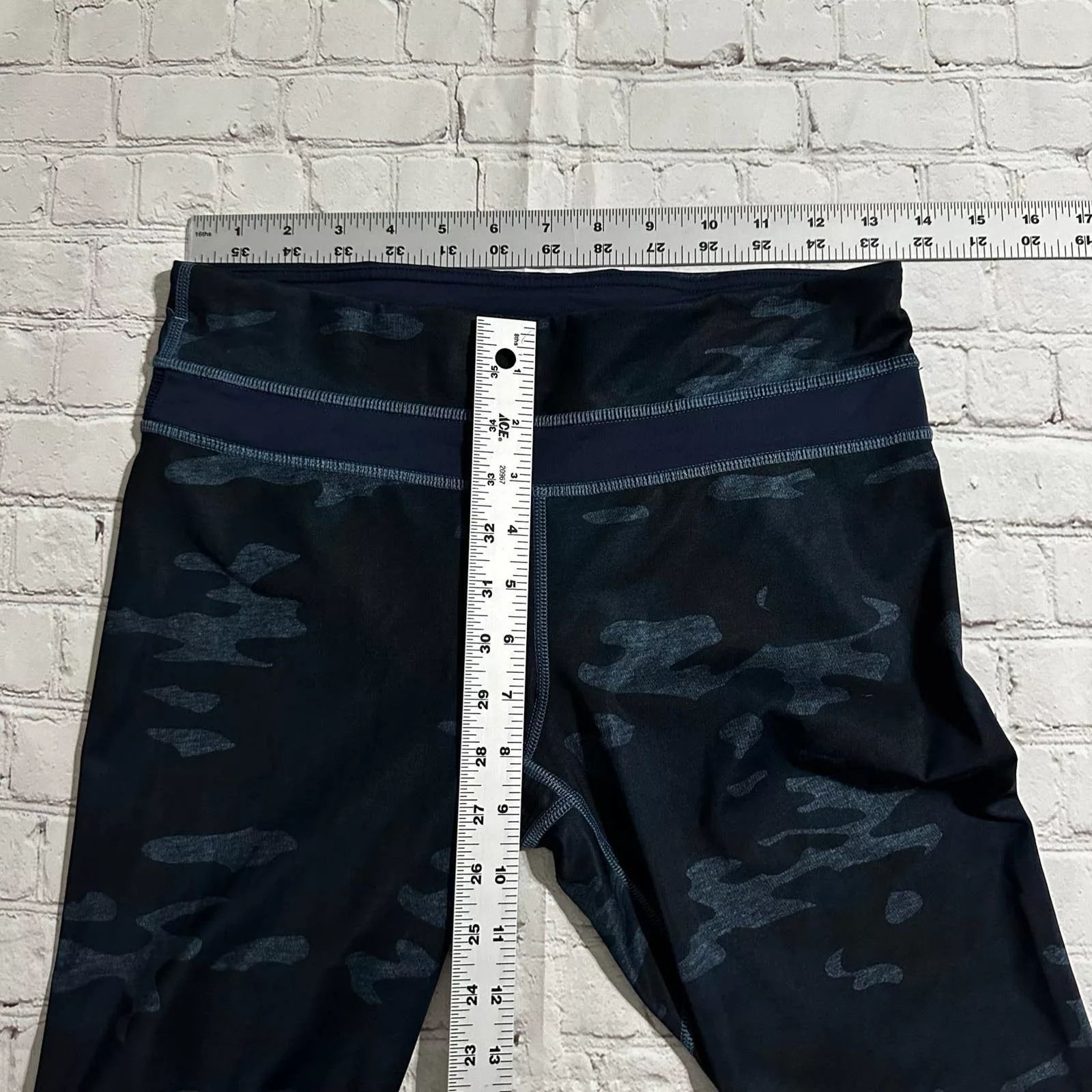 lululemon leggings size 6 Black