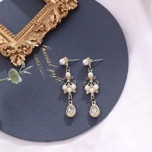 Designer Earrings Designer × Jewelry × Vintage Elegant Pearl Dangle Drop Earrings for Women Gold