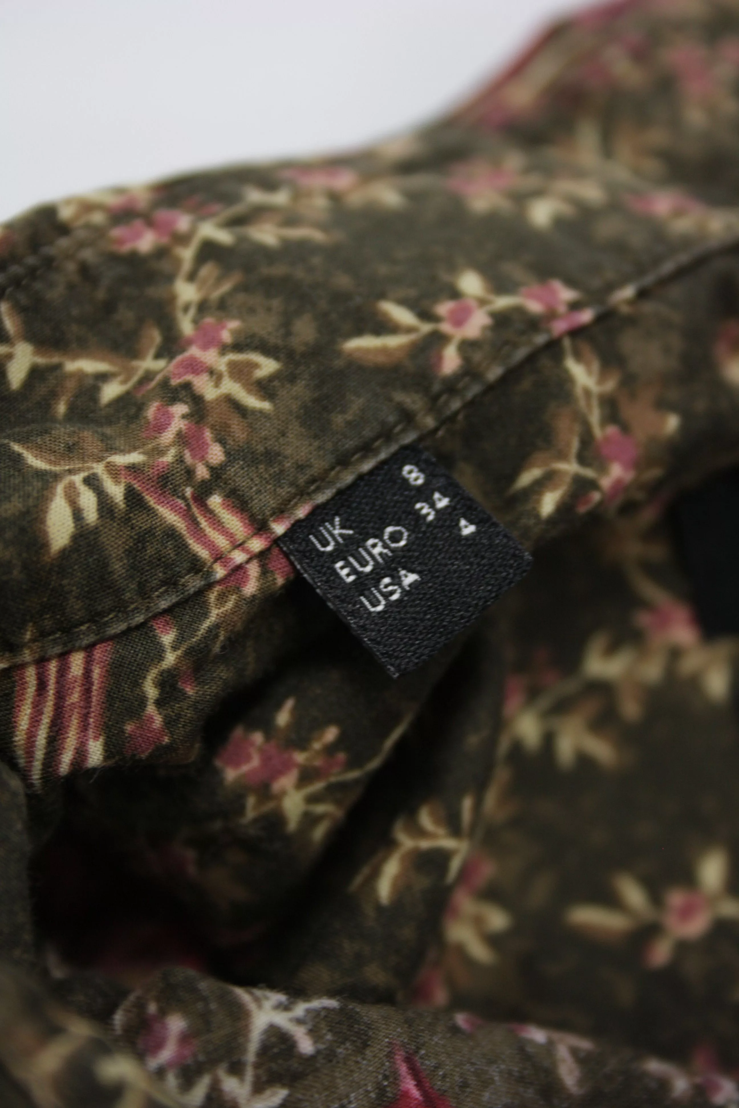Barbour Button Ups Barbour Bantam Birds Printed Slim Fit LS Shirt Green