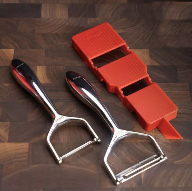 Gotze Peeler Set w/Mini Mandolin