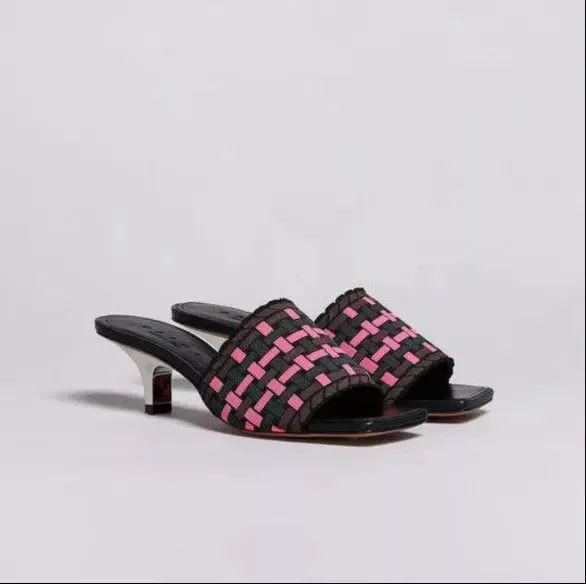 Marni Mules Marni o1srvl11e0624 Mules in Multicolor
