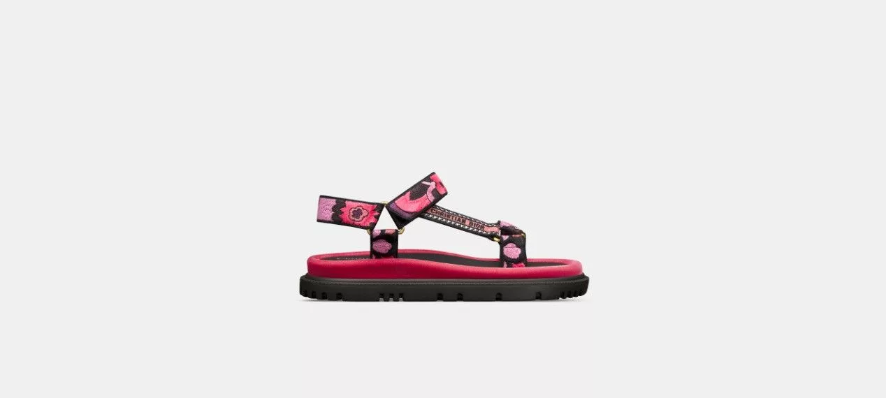 Dior Sandals Dior o1w1db10724 D-Wave Sandals in Multicolor
