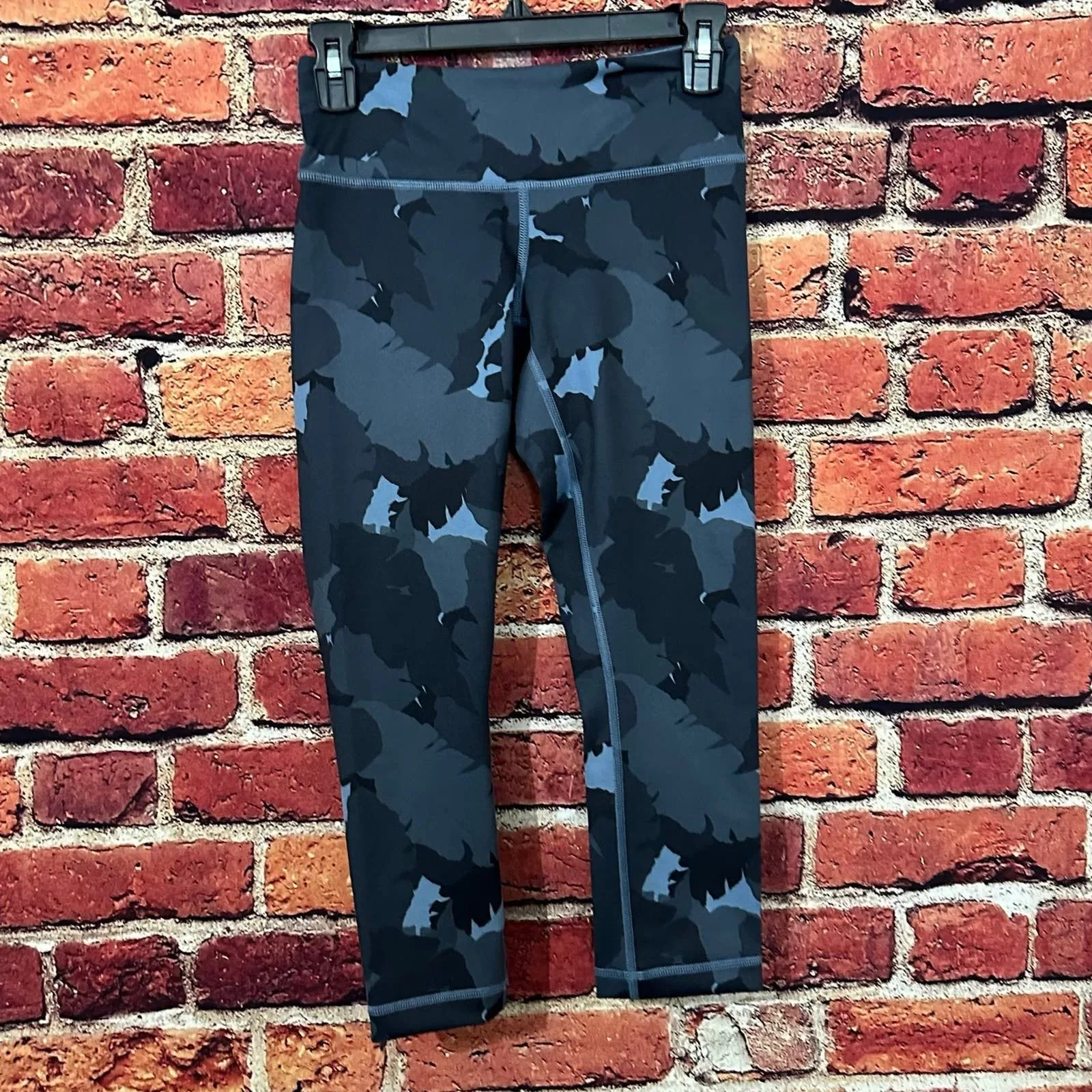 lululemon leggings size 4 Black