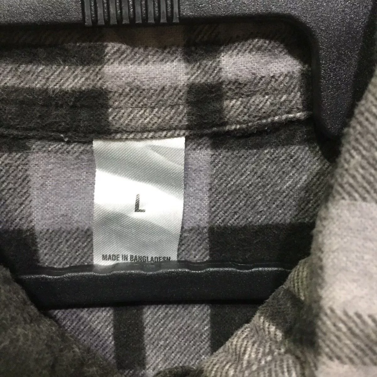Flannel Shirts Button Ups FLANNEL SINGLE POCKET SIZE L FITS XL Multi