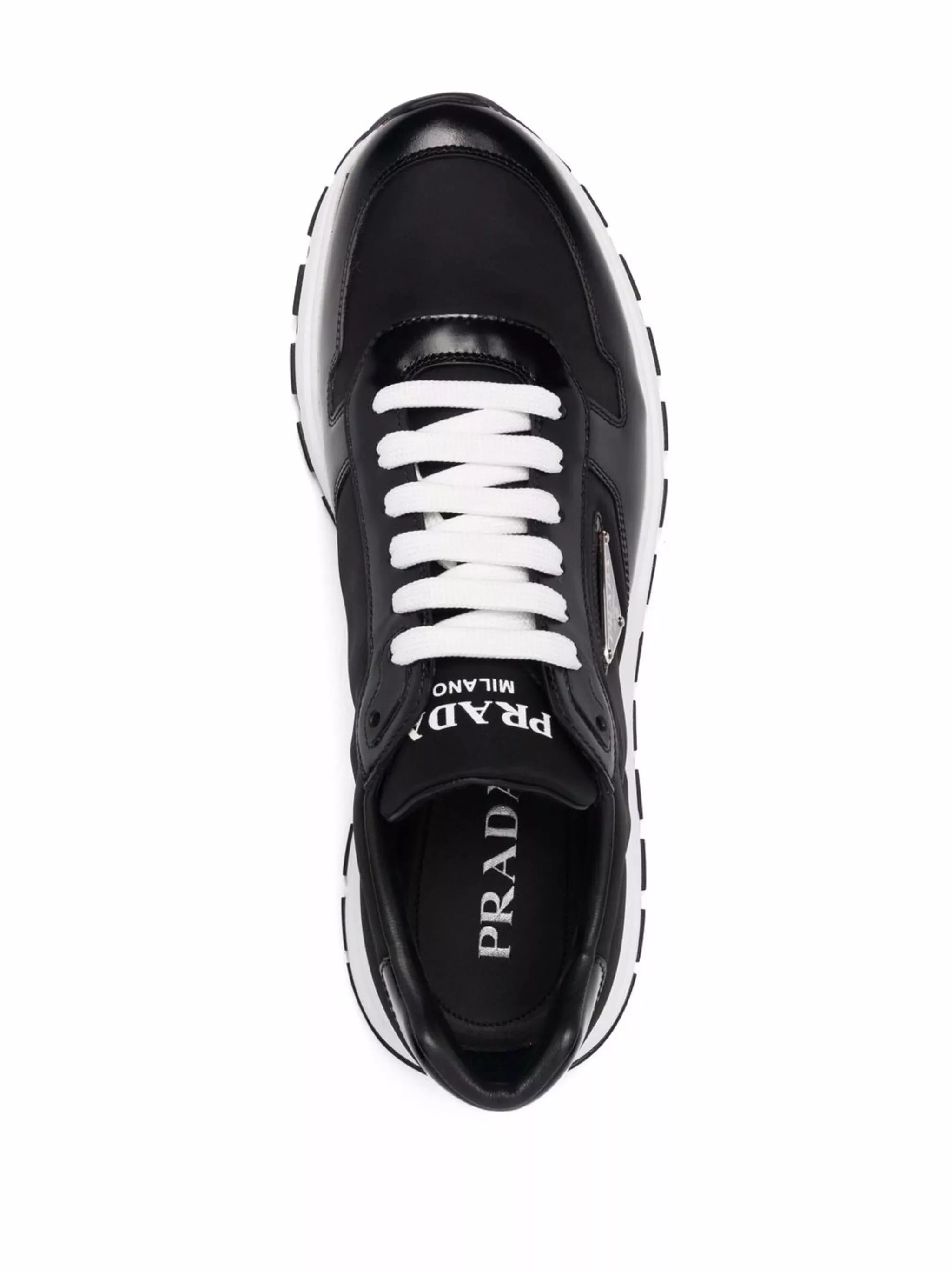 Prada Low Top Sneakers Prada o1srvl11e0624 Sneakers in Black