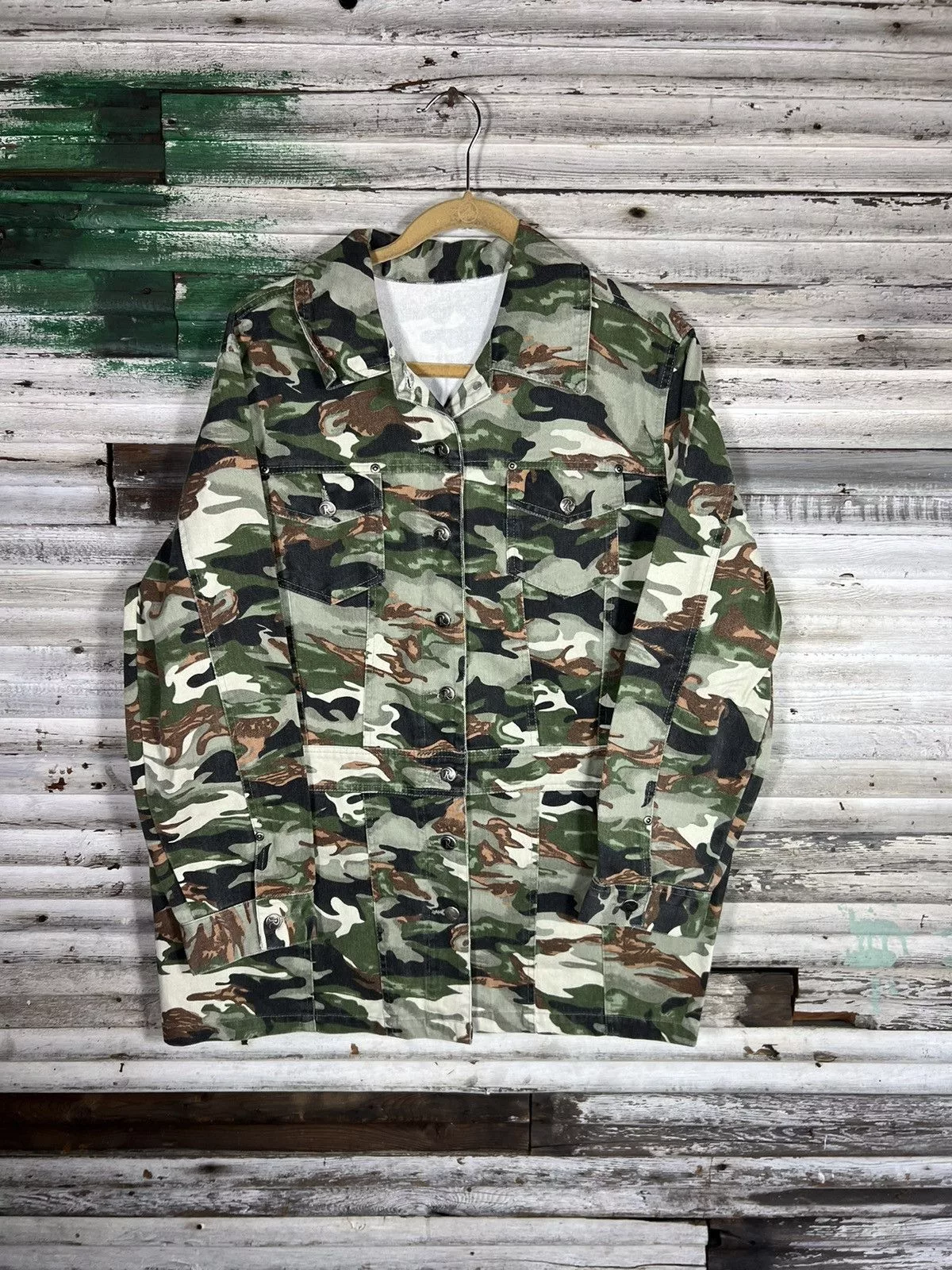 Vintage Light Jackets Vintage Camo Jacket Green