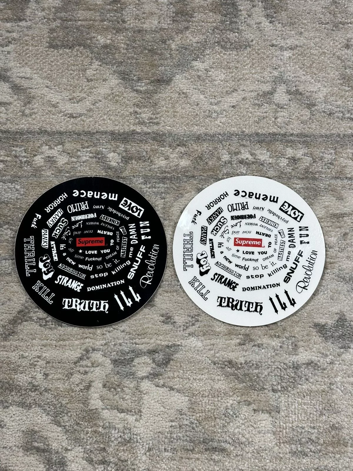 Supreme Supreme Supreme Spiral Sticker Set Multi