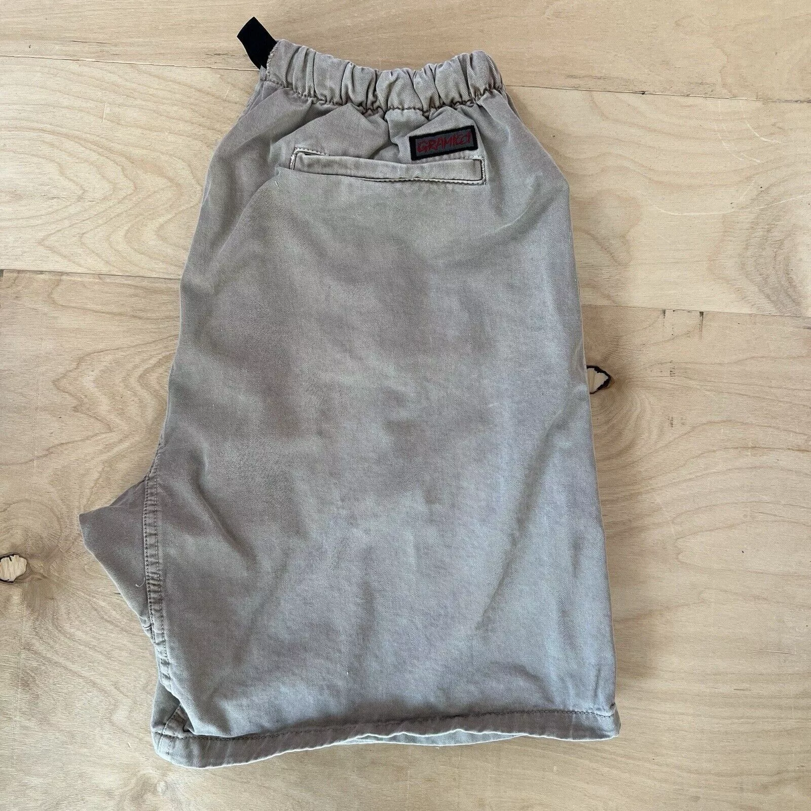 Gramicci × Vintage Vintage Gramicci Shorts Medium Beige Belted Short Summer
