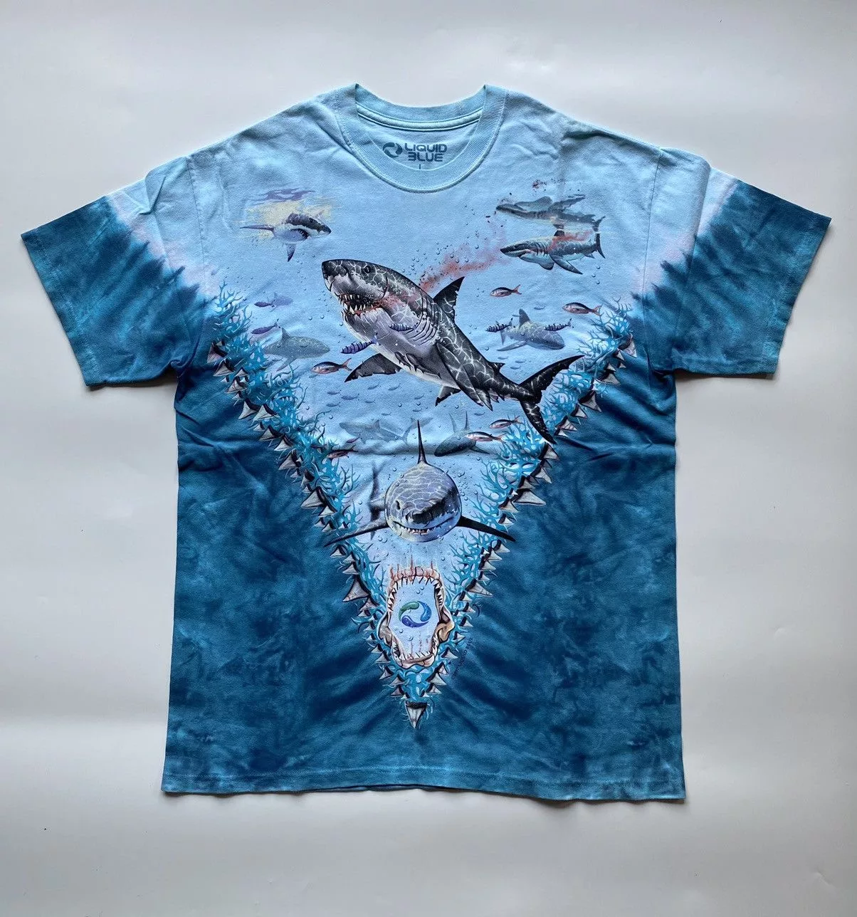 Liquid Blue Long Sleeve T Shirts Liquid Blue Great White Sharks Tie-Dye T-Shirt Multi