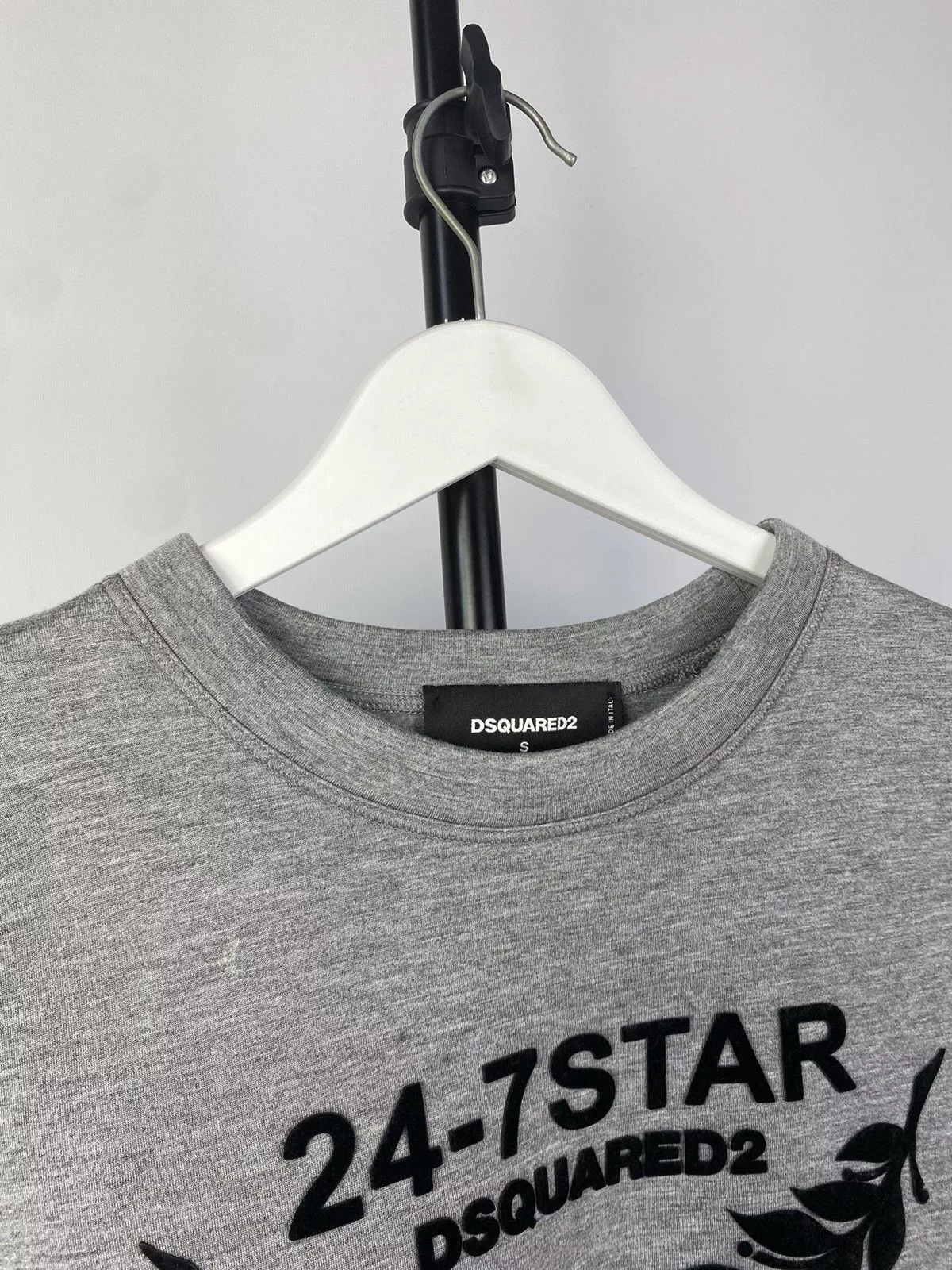 Dsquared2 Sweatshirts Dsquared2 Big logo 24-7STAR Crop sweatshirt size S Gray