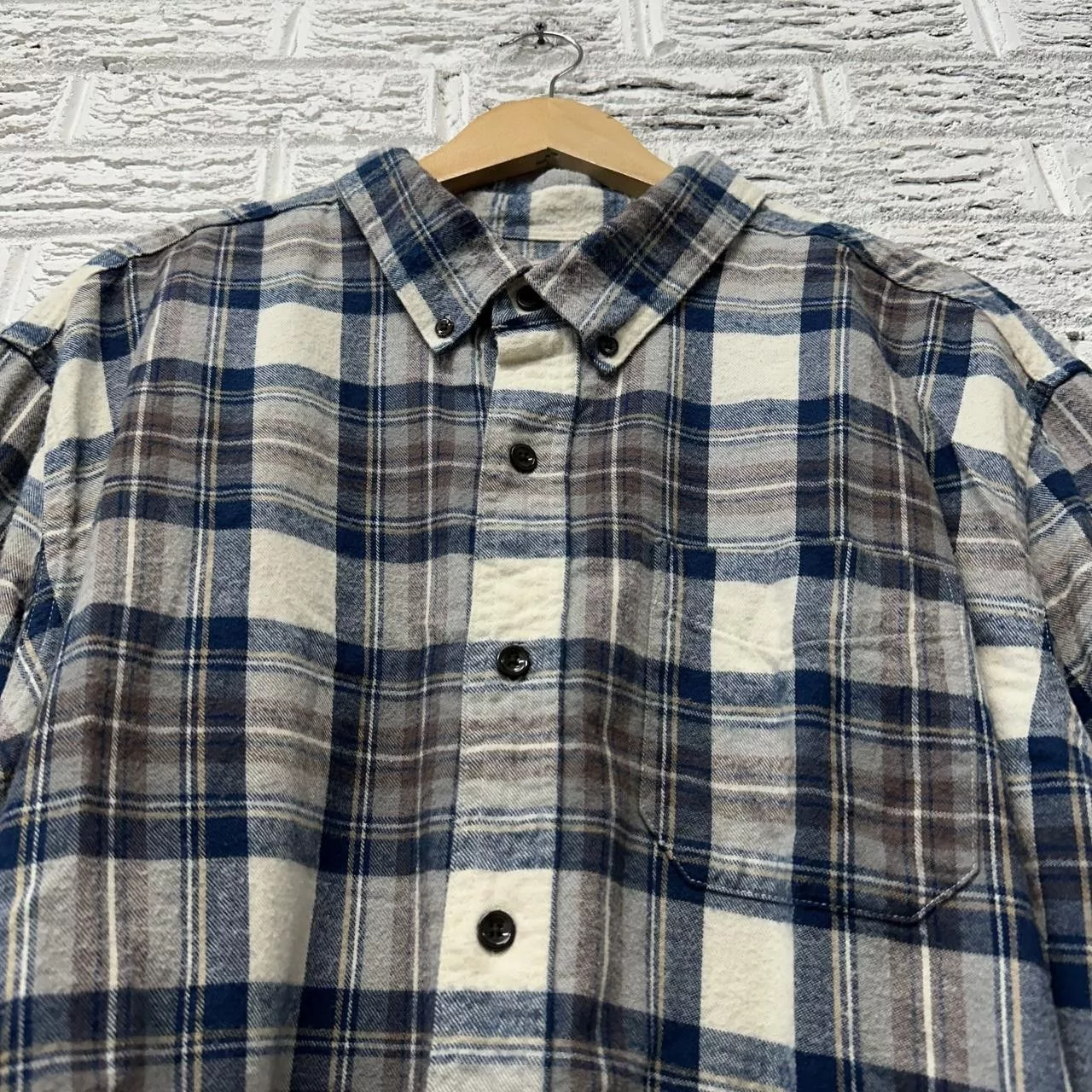 L.L. Bean Short Sleeve T Shirts Vintage L.L. Bean Plaid Flannel Button Down Collared XXL White