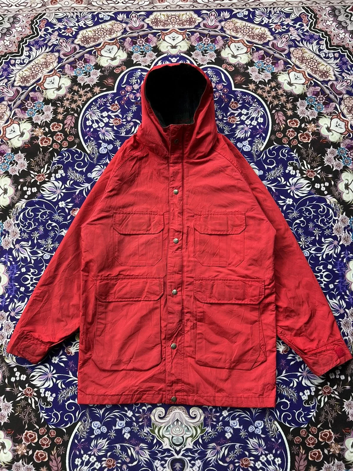 Woolrich Woolen Mills Parkas Woolrich Woolen Mills Vintage Woolrich Four Pockets Hooded Parkas Red