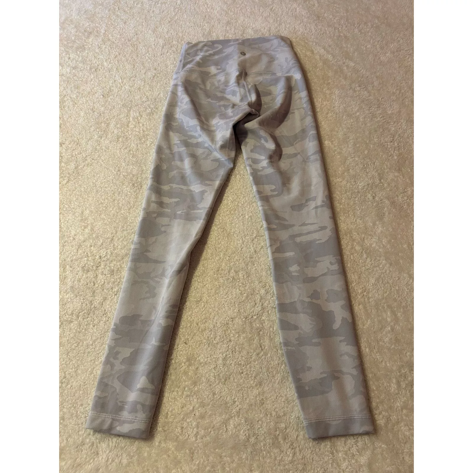 Lululemon Leggings Lululemon White Camo Wunder Under Leggings Size 4 Gray
