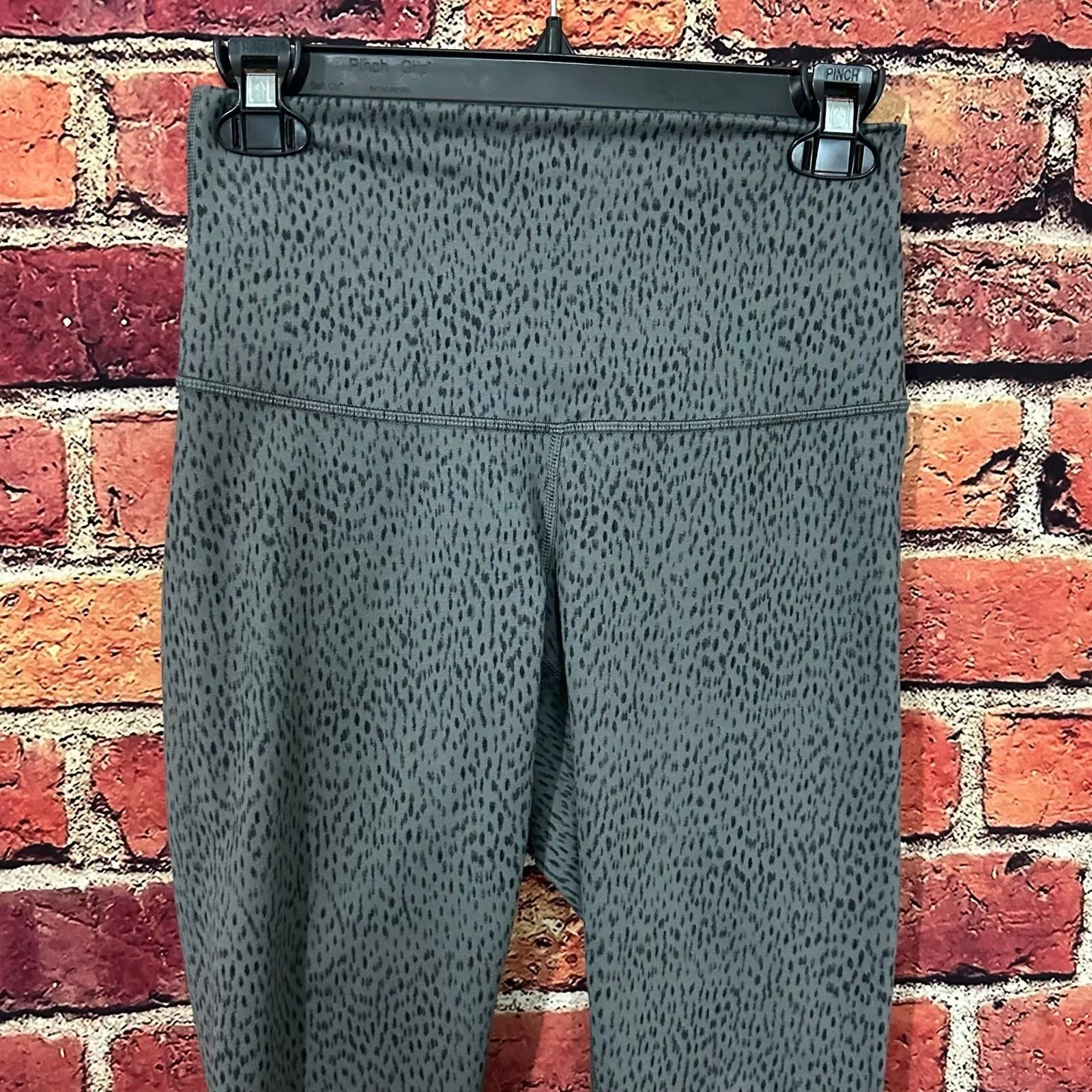 lululemon leggings size 6 Gray