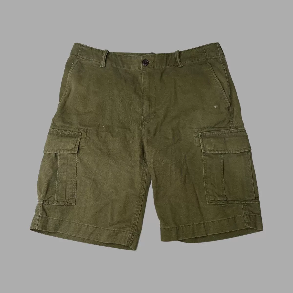 Vintage Shorts Vintage 1980s military cargo shorts Green