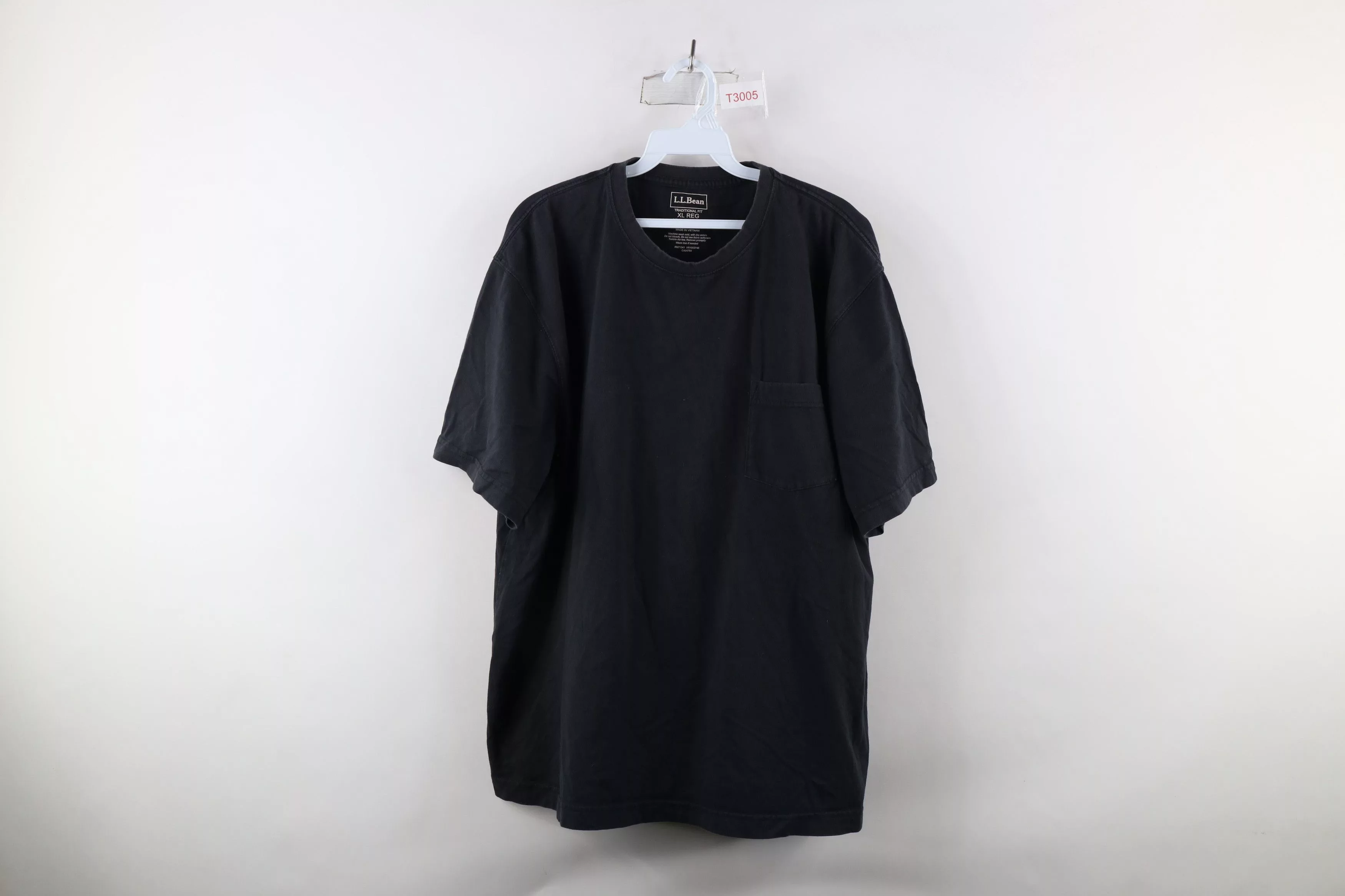 L.L. Bean Short Sleeve T Shirts L.L. Bean × Vintage Vintage LL Bean Cotton Short Sleeve Pocket T-Shirt Black