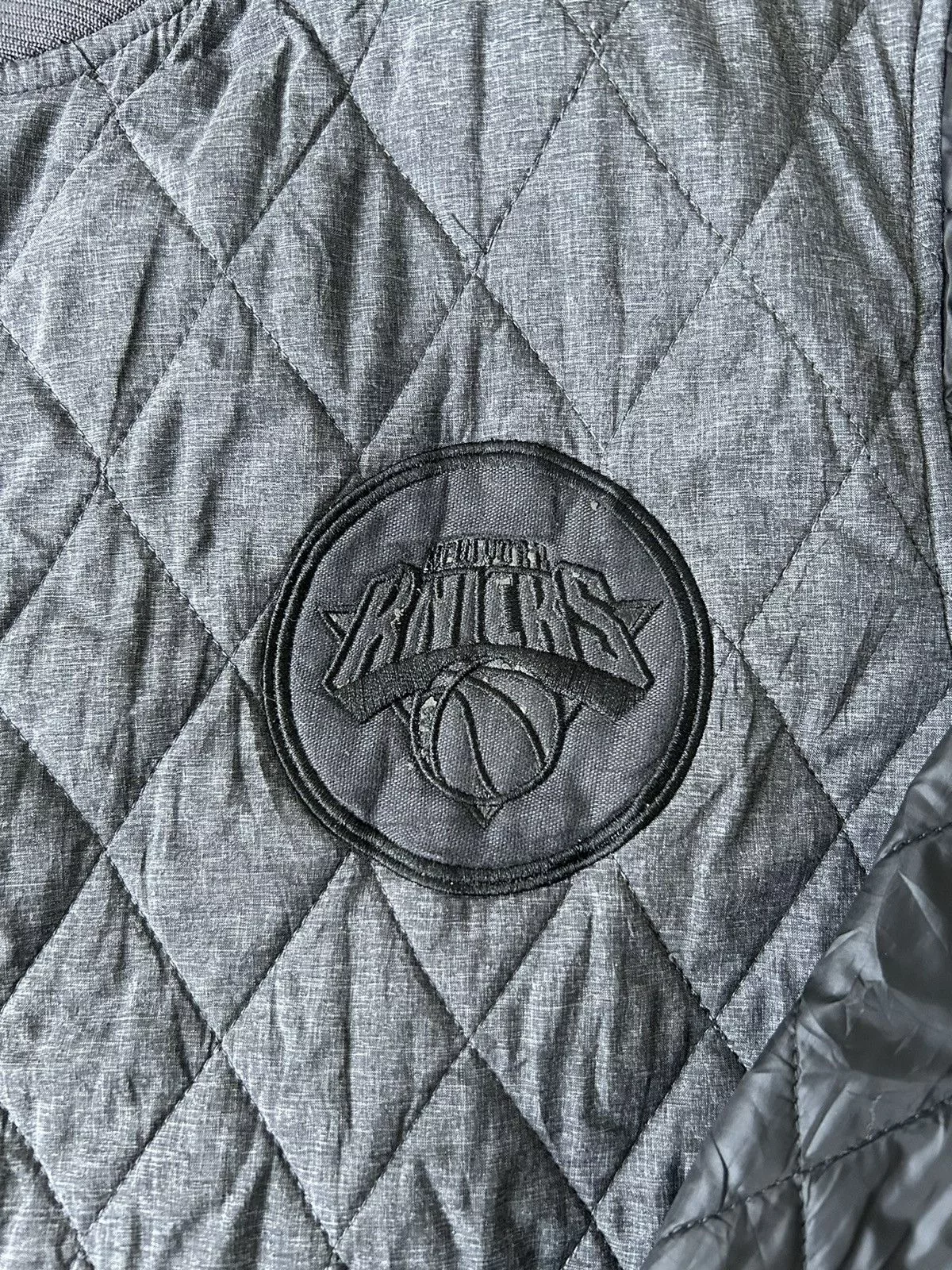 NBA Light Jackets NBA × Vintage NBA KNICKS 46 QUILTED VARSITY JACKET Gray