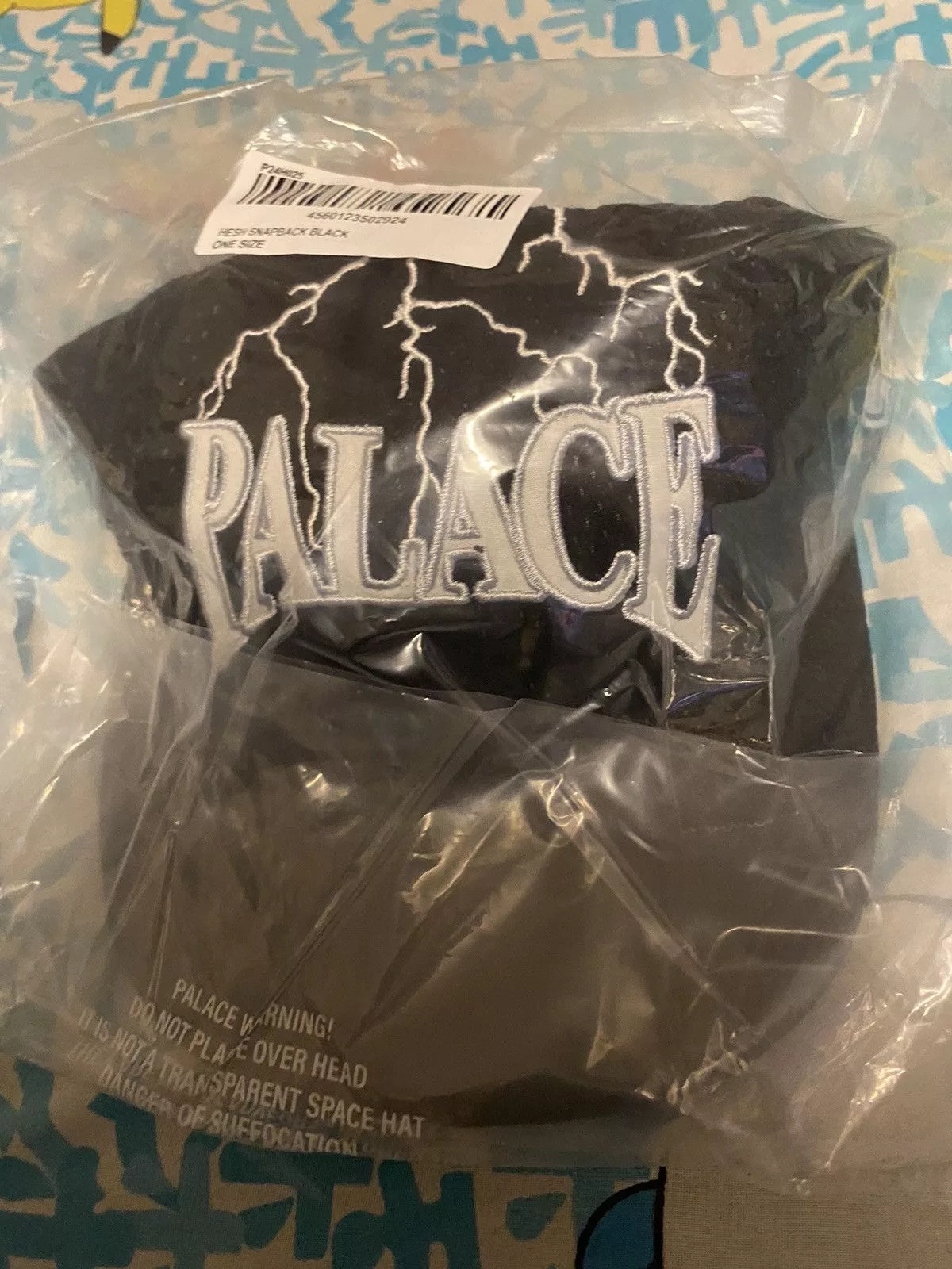 Palace Hats Palace Hesh Strapback Black