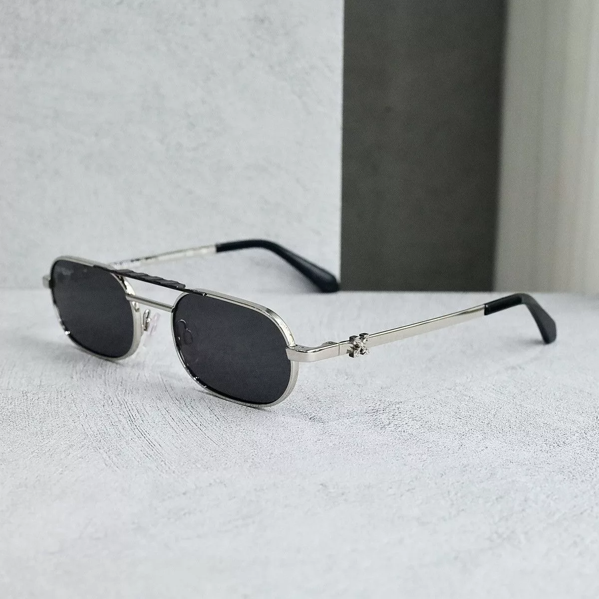 Off-White Sunglasses Off-White OFF WHITE BALTIMORE SUNGLASSES Gray