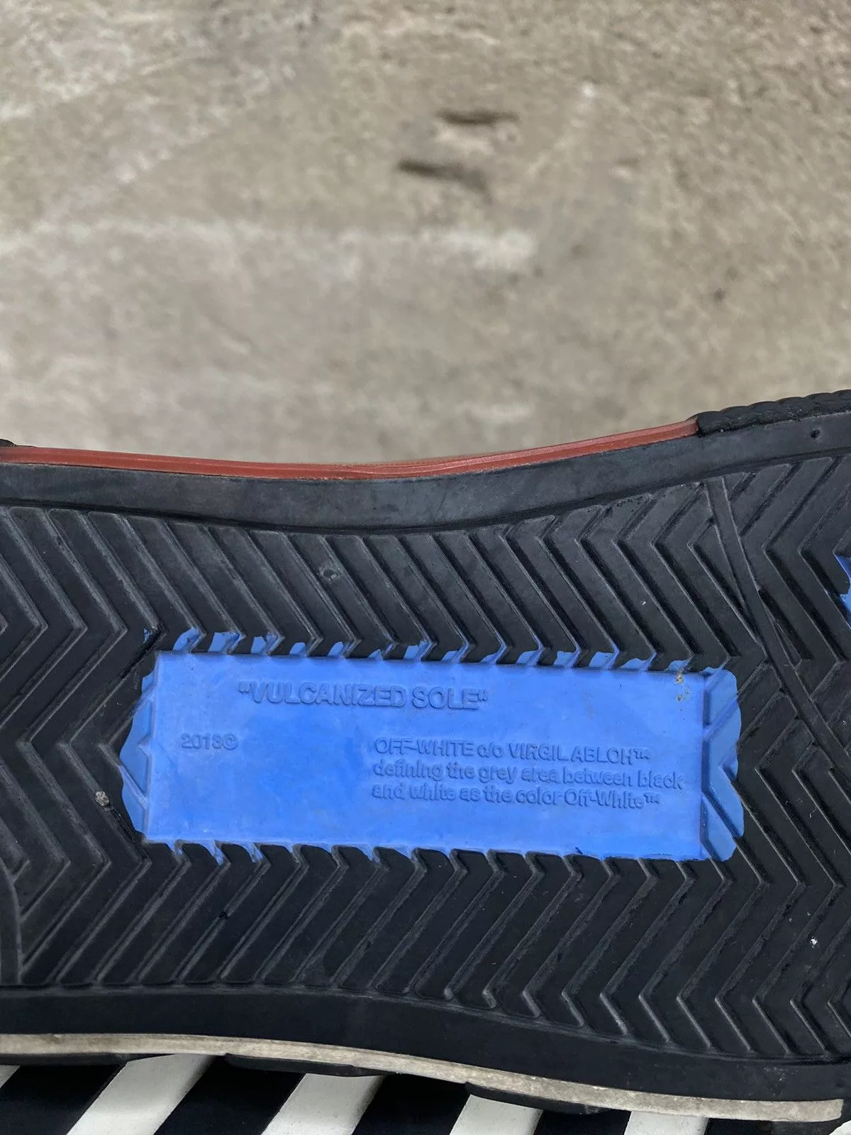Off-White Low Top Sneakers Off-White Low Sneakers Black