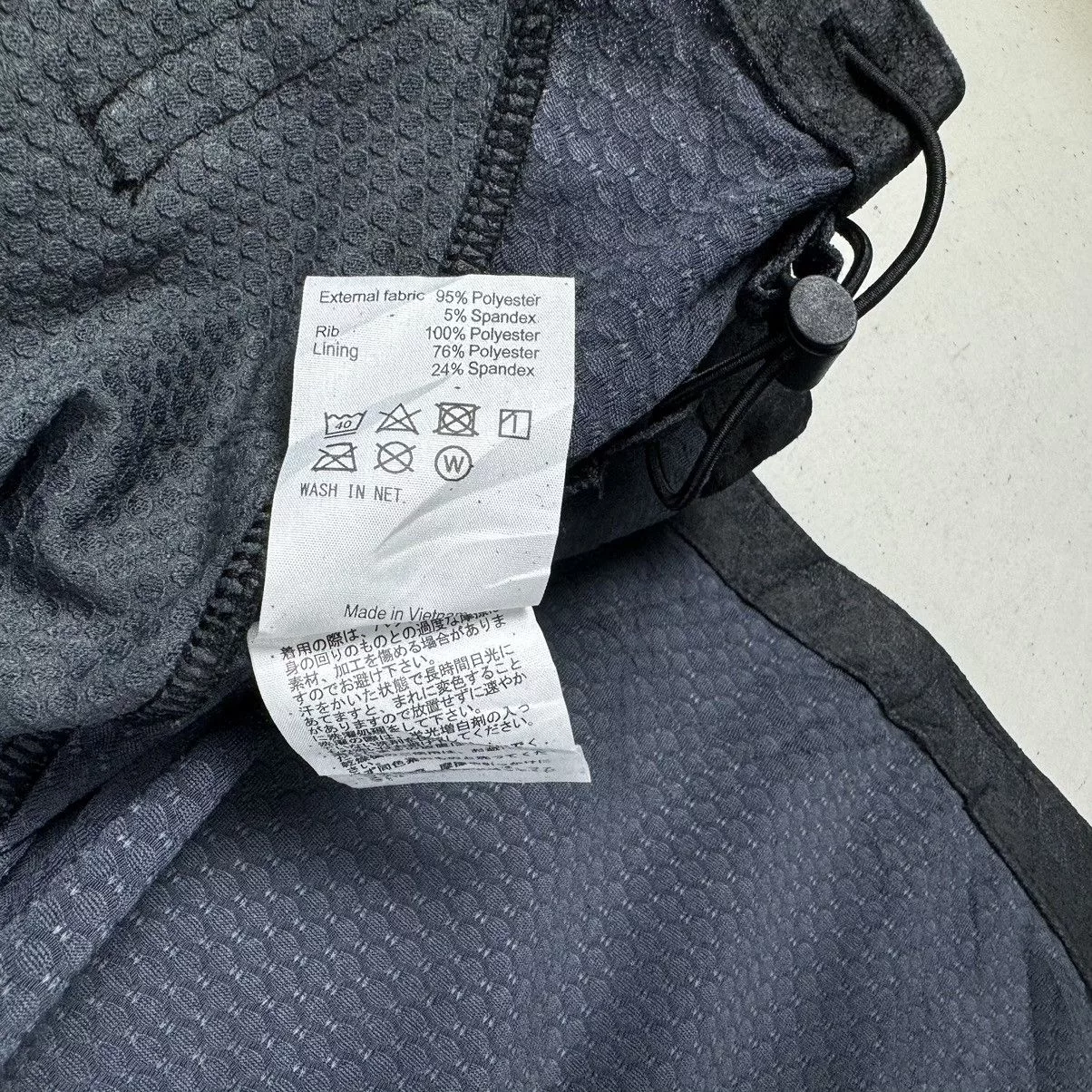 Oakley Light Jackets 🔥OAKLEY PERFORMANCE FIT SURVIVAL LIGHT ZIPPER JACKET Black Gorpcore