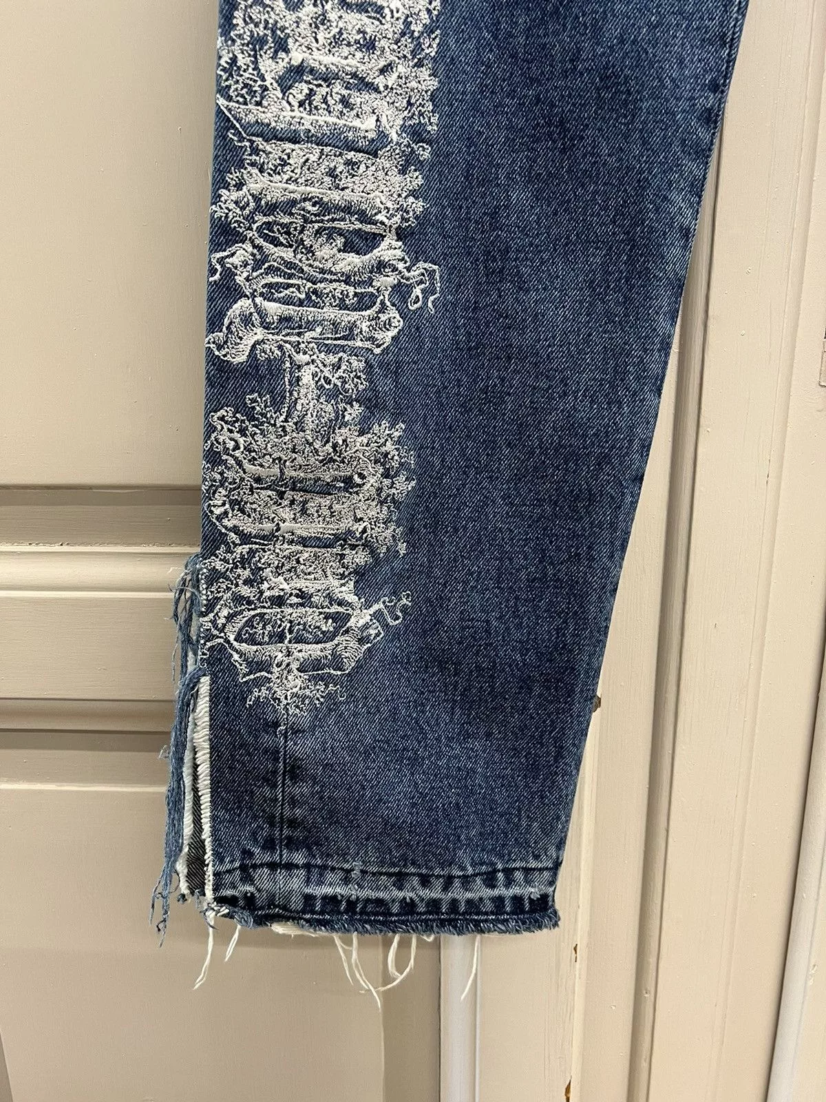 Off-White Denim Off-White Off White Gothic Embroidered Jeans Blue