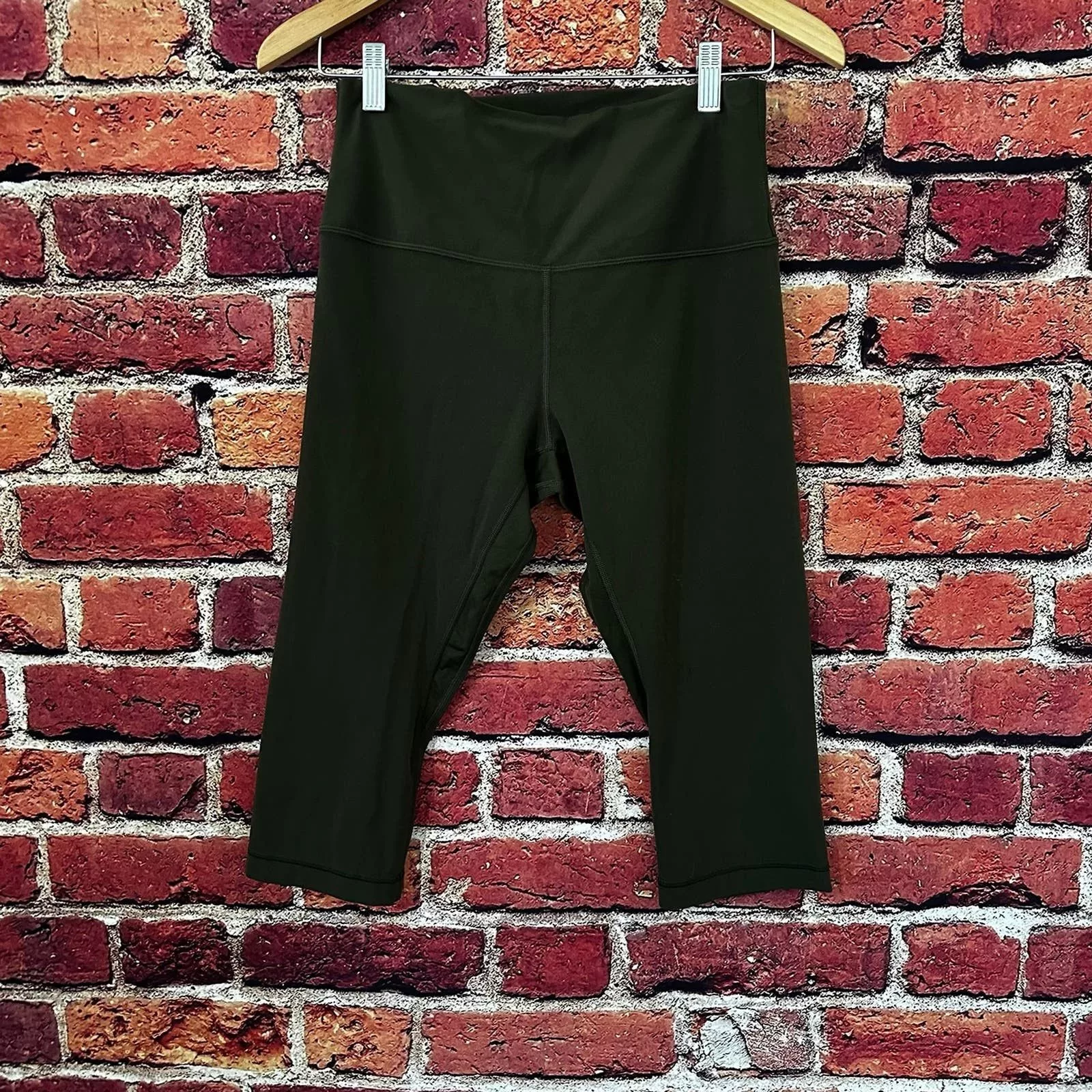 Lululemon Pants lululemon leggings size 10 Green