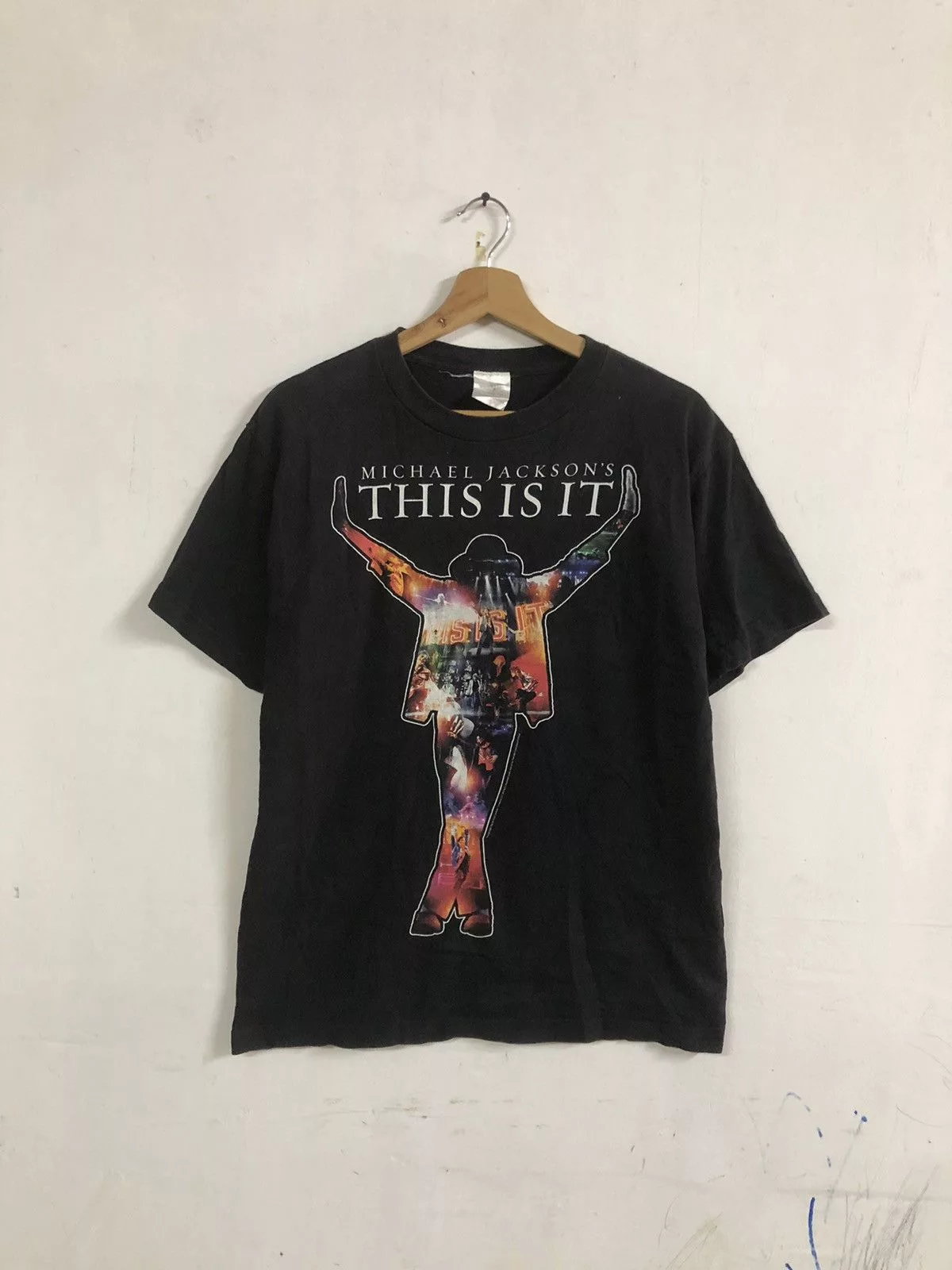 Michael Jackson Short Sleeve T Shirts Michael Jackson Vintage Micheal Jackson This it is shirt Black Streetwear