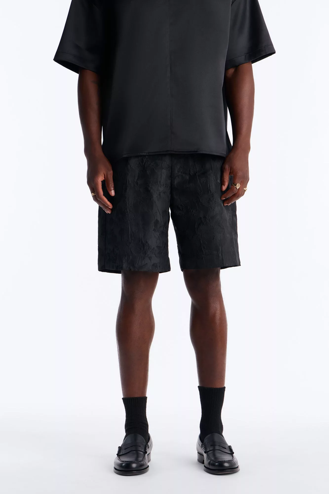 Straight Rose Mirage Short - Black