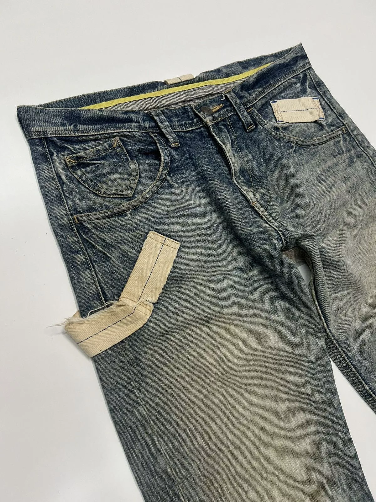 R.NEWBOLD DENIM JEANS SIZE 32 Blue