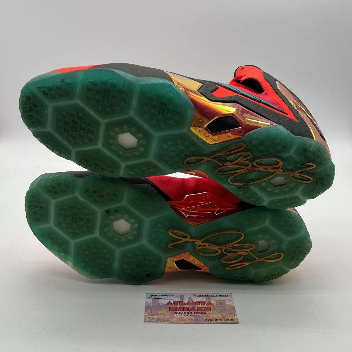Nike Hi Top Sneakers Nike Lebron 11 hero pack Red