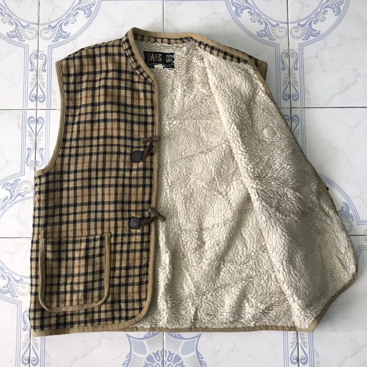 DAKS Vests Daks England Vest Fleece Sherpa Multi