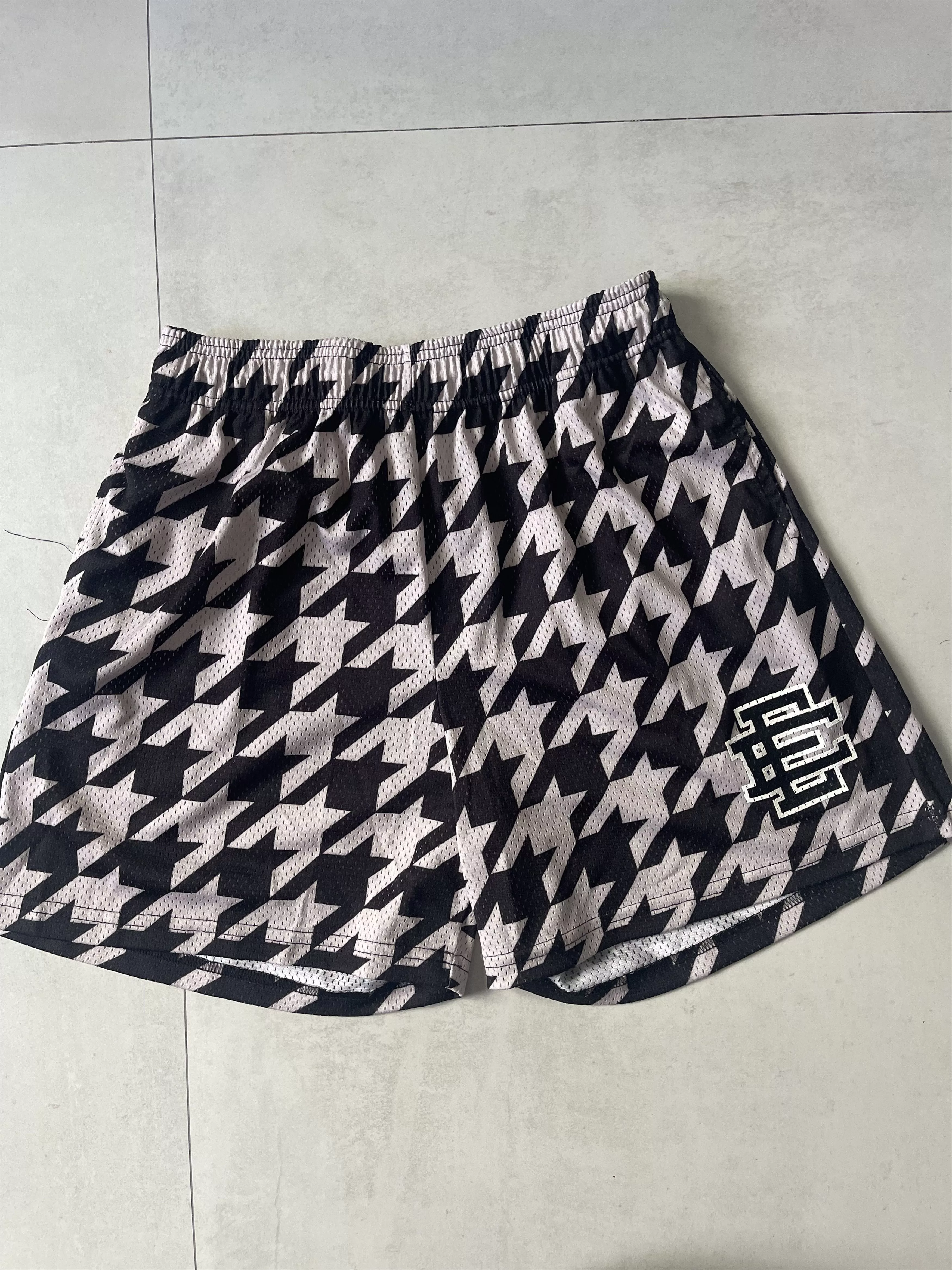 Eric Emanuel Shorts Eric Emanuel Eric Emmanuel Black & White Rare Star Shorts XL Multi