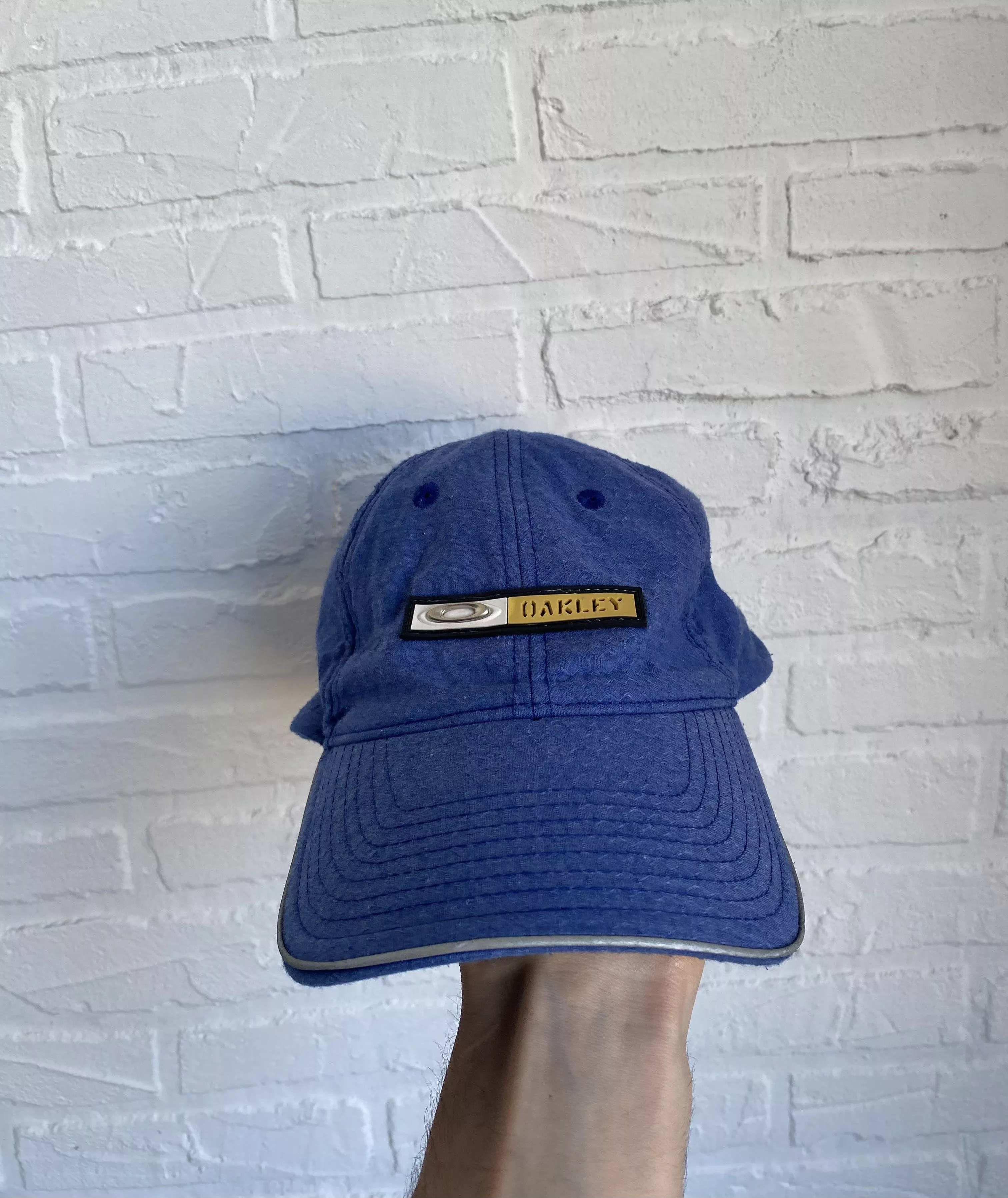 Oakley Hats Oakley × Vintage Vintage 2000s Oakley metal logo apocalyptic cap Blue