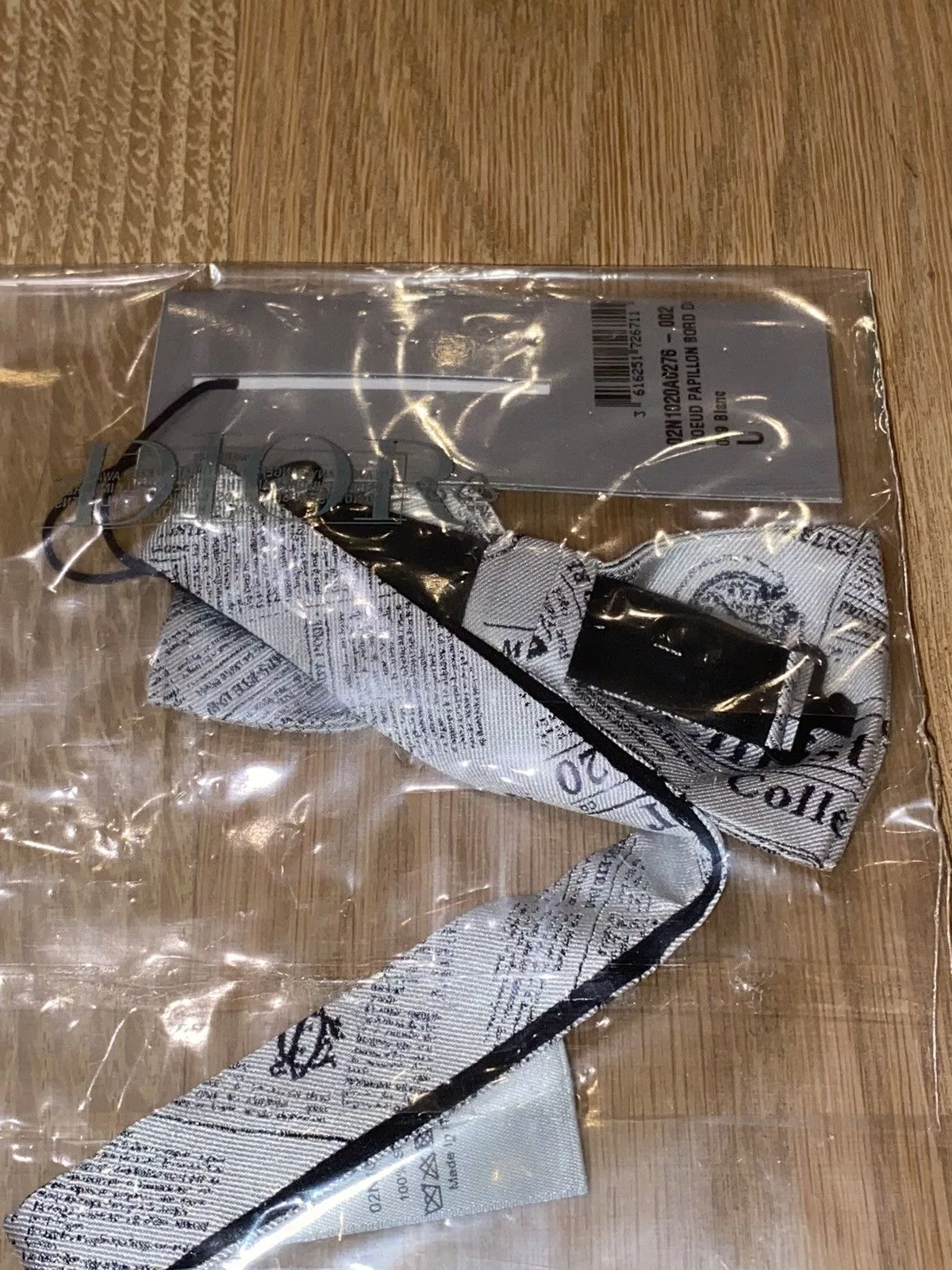 Daniel Arsham Ties Pocketsquares Daniel Arsham × Dior Daniel Arsham x Dior Bowtie Newspaper Multi