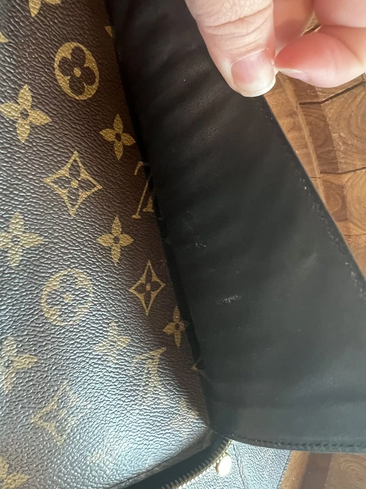 Louis Vuitton Wallets Louis Vuitton Daily Organizer Wallet Brown