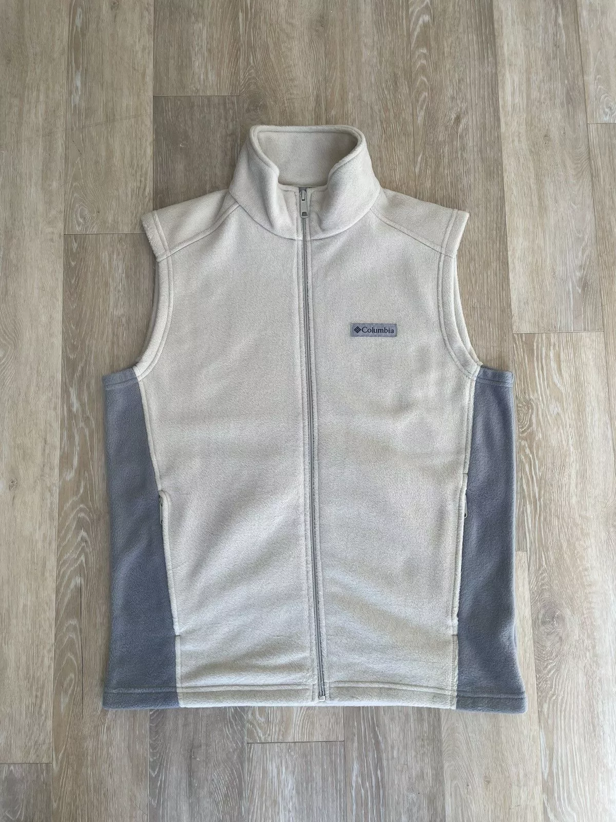 Columbia Vests Columbia Fleece Vest White Gorpcore