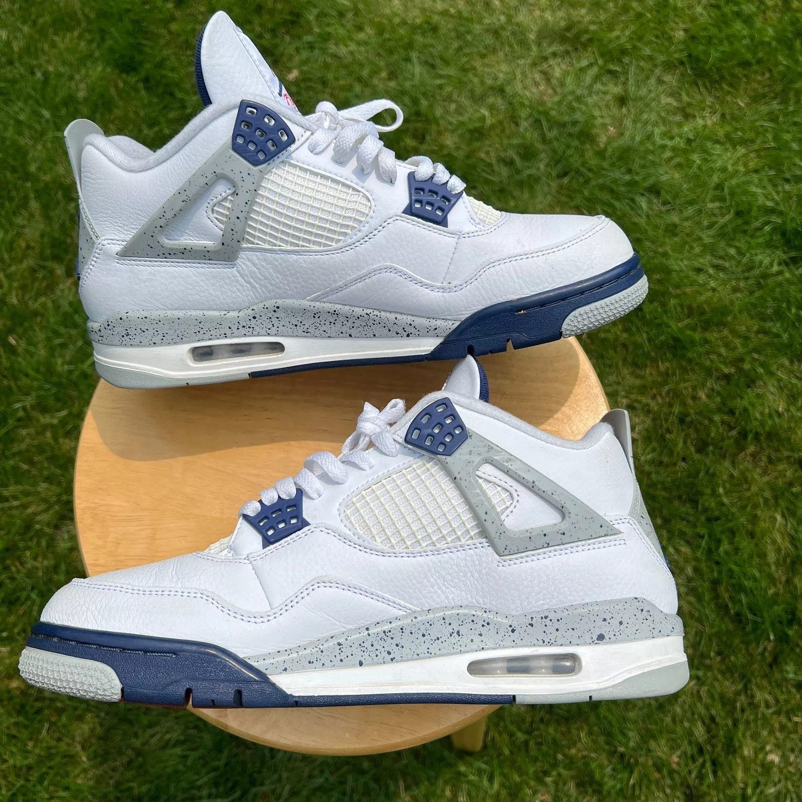Jordan Brand Low Top Sneakers Jordan Brand × Nike Nike Air Jordan 4 Retro Midnight Navy Men's Shoes - Size 11 White