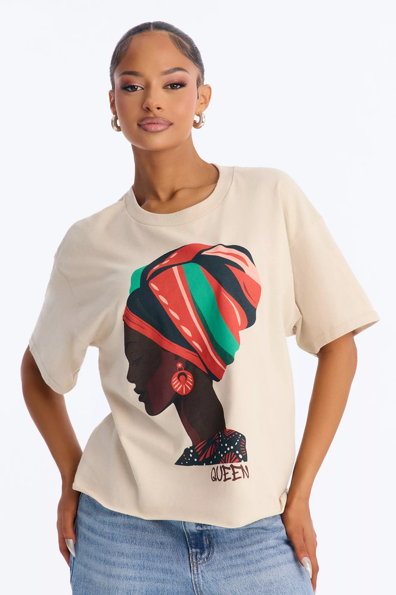 Powerful Queen Oversized Tee - Sand