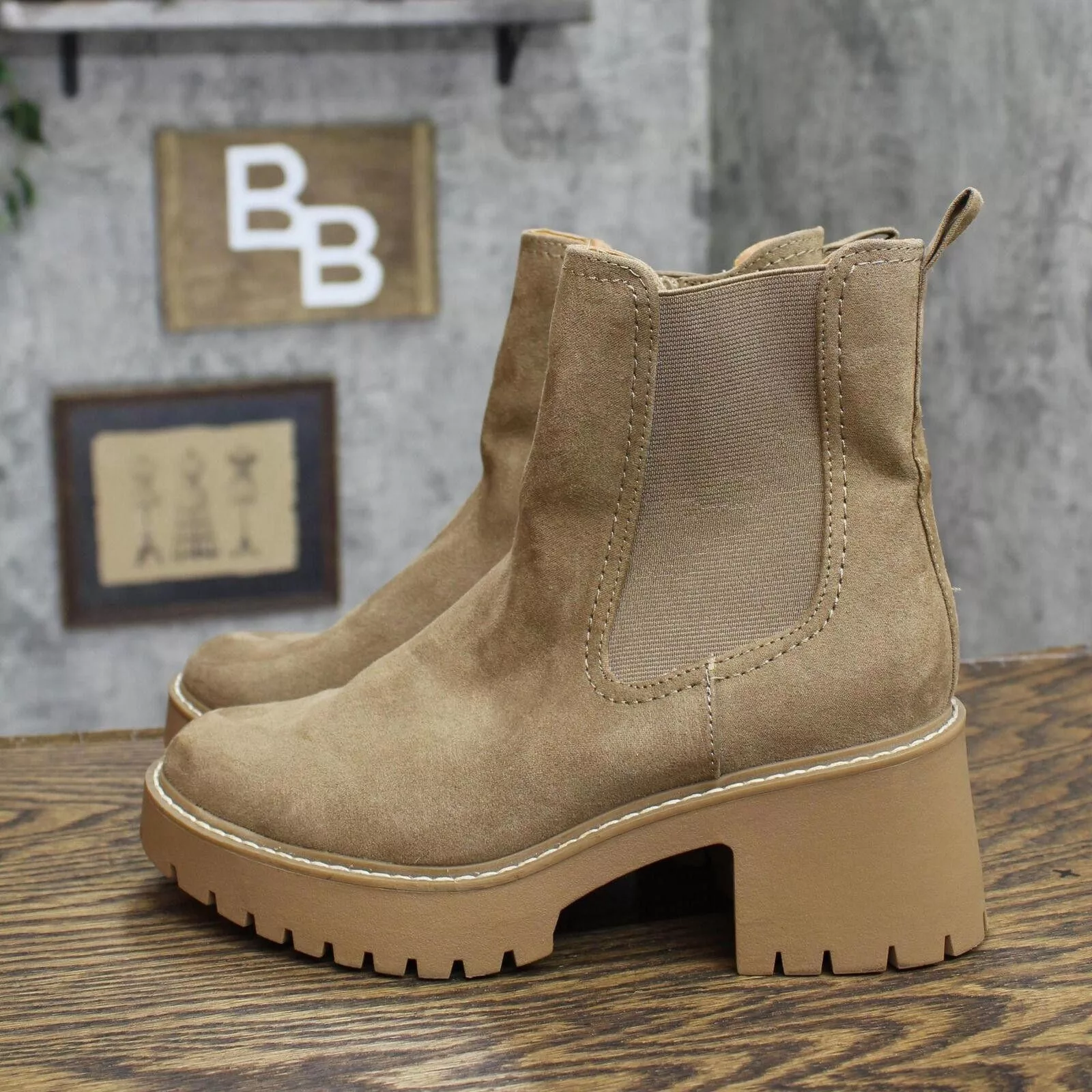 Designer Boots Designer Universal Thread Boots with Memory Foam Insole Tan Brown 7M