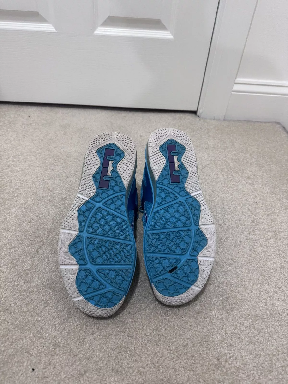 Nike Low Top Sneakers Nike Lebron 9 Low Summit Lake Hornets Blue