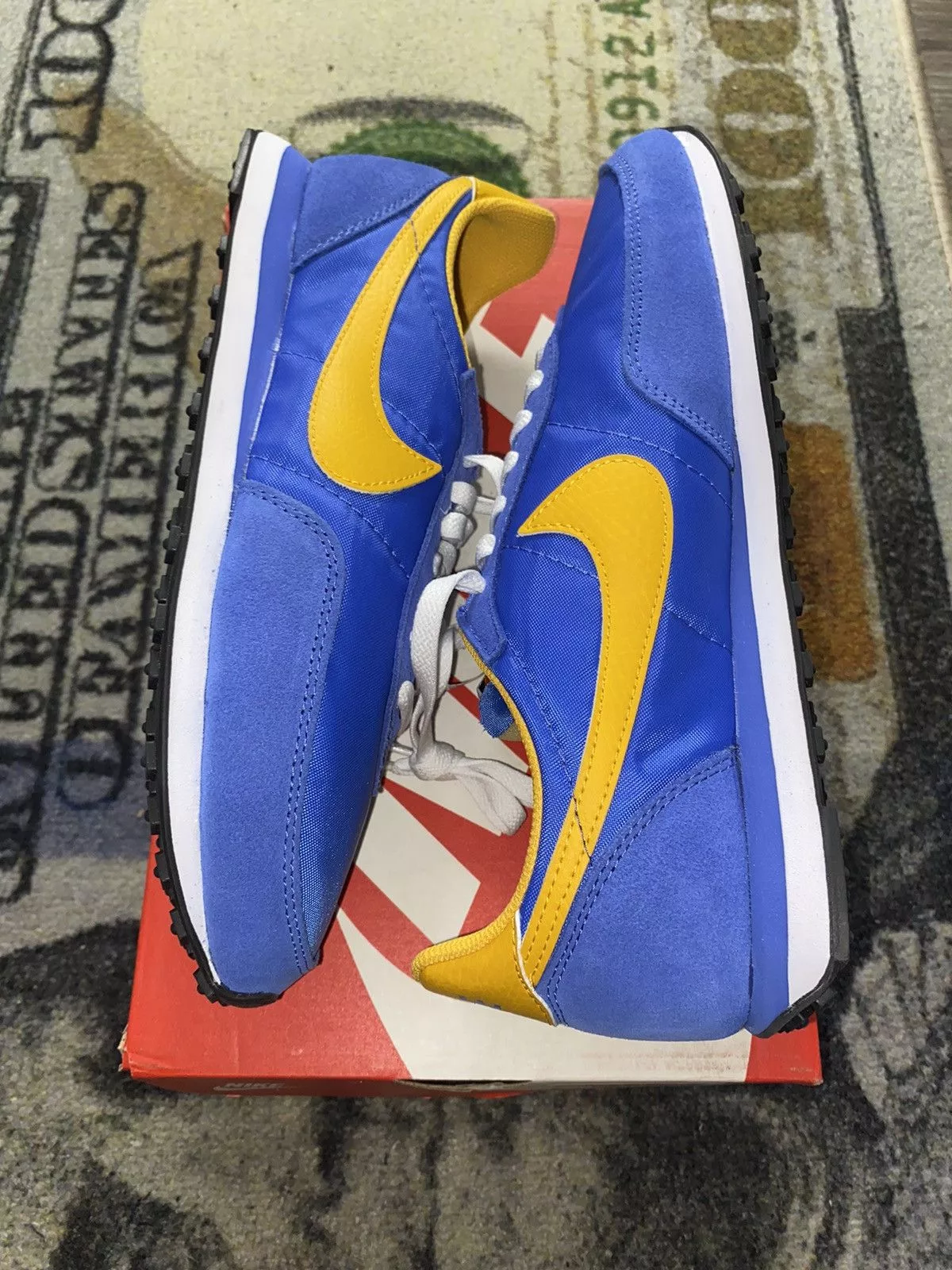 Nike Low Top Sneakers Nike Waffle Trainer 2 Medium Blue University Gold