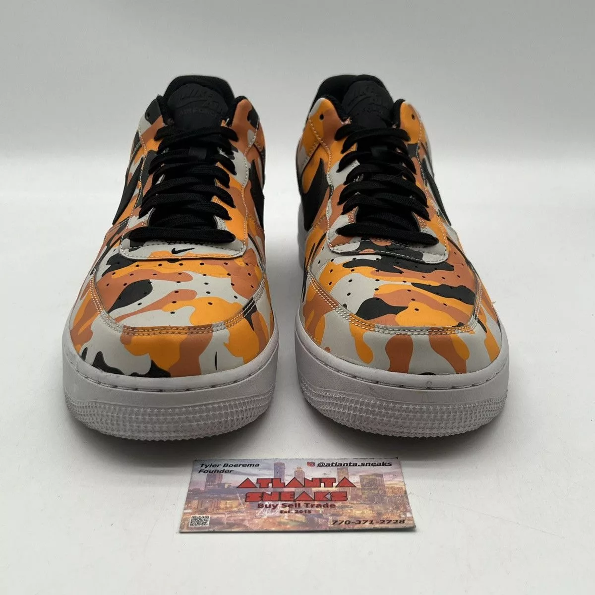 Nike Low Top Sneakers Nike Air force 1 07 orange camo