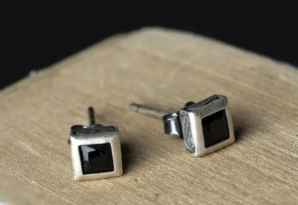 Vintage Jewelry Watches Vintage Square Black Zircon Stud Earrings (1pairs） Avant-Garde